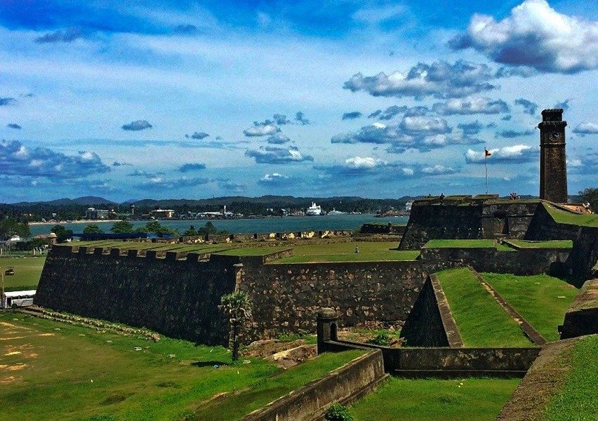 Private Sri Lanka Adventures with Your Guide and Driver