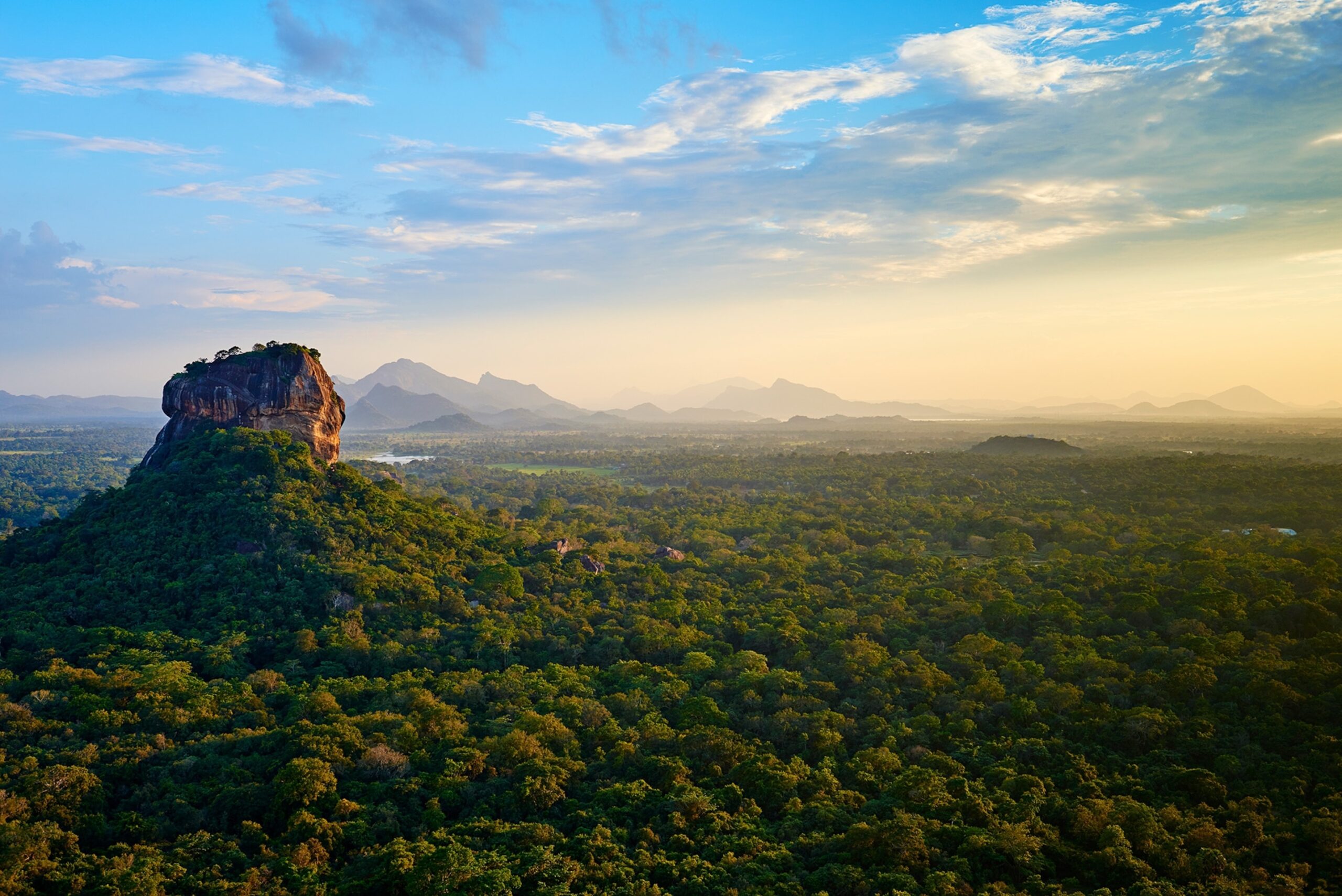 Sri Lanka Private Tours with Expert Guides and Chauffeurs